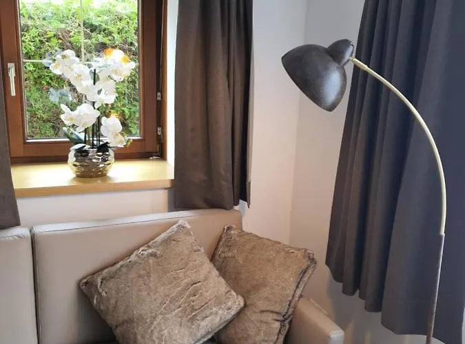 Bachschneider - By Mynests * Grobming